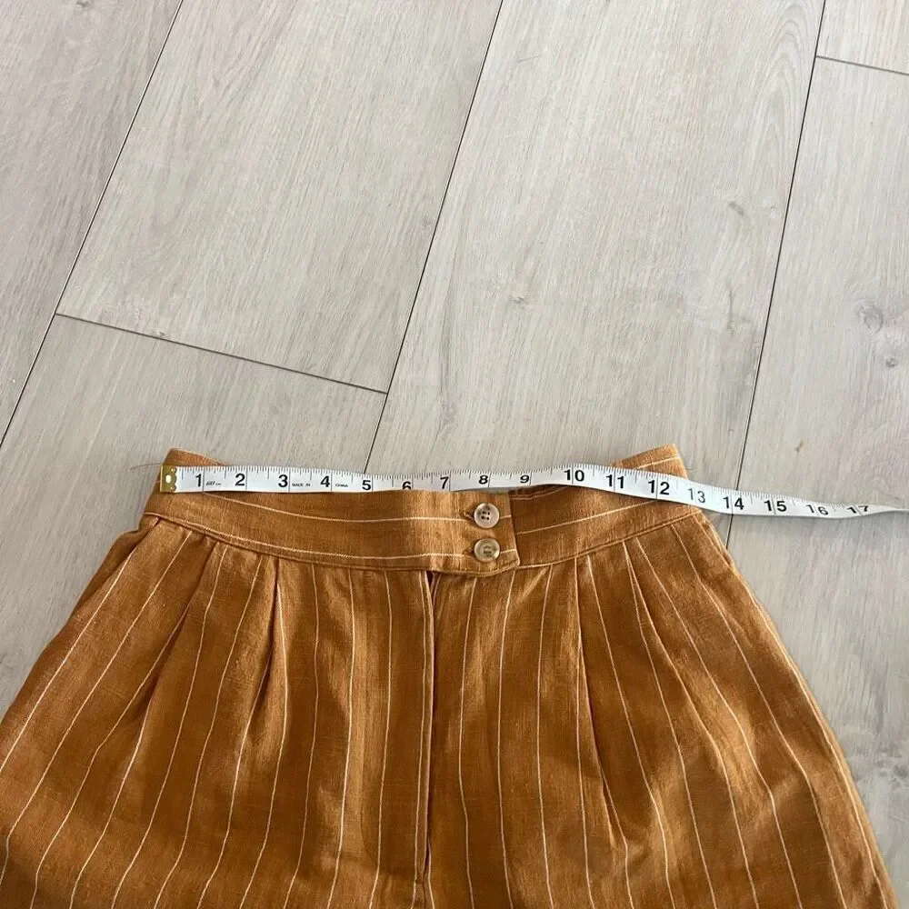 Hayes women shorts size s